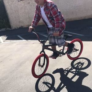 Meet your Posher, Shane